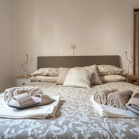 Domus Montebello *