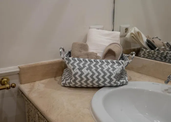 Domus Montebello Roma