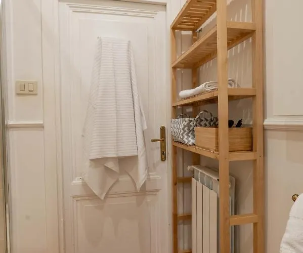 Domus Montebello Casa vacanze Roma