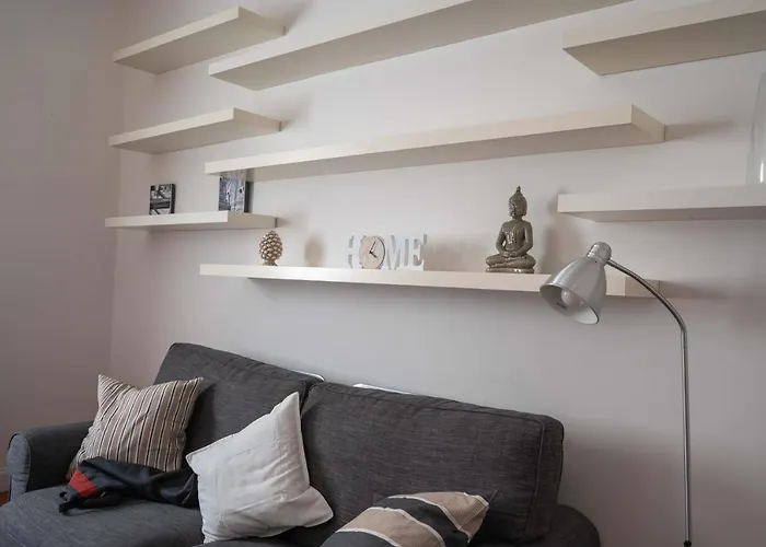 Domus Montebello Nyaraló