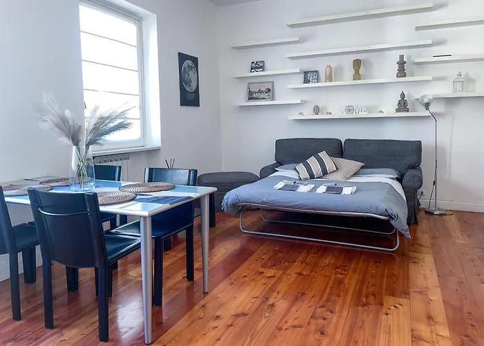 Domus Montebello Nyaraló